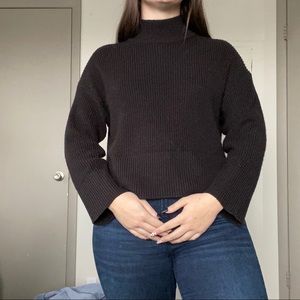 H&M black turtleneck knit sweater size M